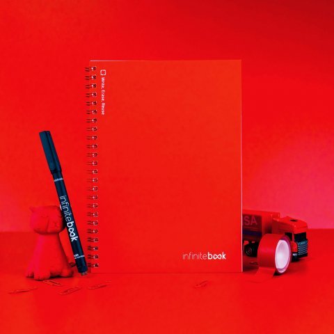 INFINITEBOOK PLAIN A5. A5 Infinitebook with flexible cover and 15 plain whiteboard pages - Red