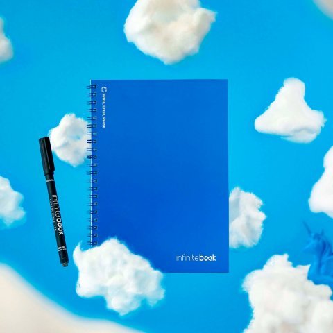 INFINITEBOOK PLAIN A5. A5 Infinitebook with flexible cover and 15 plain whiteboard pages - Royal blue