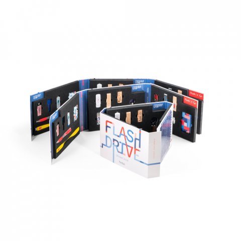 FLASH DRIVE SHOWCASE. Pr&eacute;sentoir de cl&eacute;s USB