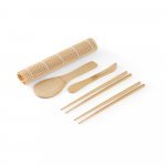 KIT ESSENTIALS. Un kit che riunisce i prodotti essenziali per trasformare la casa in un luogo unico - Naturale scuro
