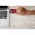 . UDP флаш устройство до 32 GB във формат на карта с височина 3 мм