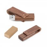77717. Dreven&aacute; jednotka USB Flash s kapacitou až 32 GB