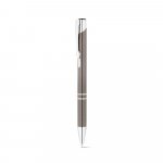 RE-BETA. Kulspetspenna i &aring;tervunnen aluminium (100% rAL) - Pistolmetall