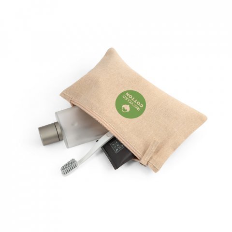 MILLIE. Monitoimilaukku kierr&auml;tetyst&auml; puuvillasta (70 %) ja polyesterist&auml; (30 % rPET) (140 g/m&sup2;) - Natural