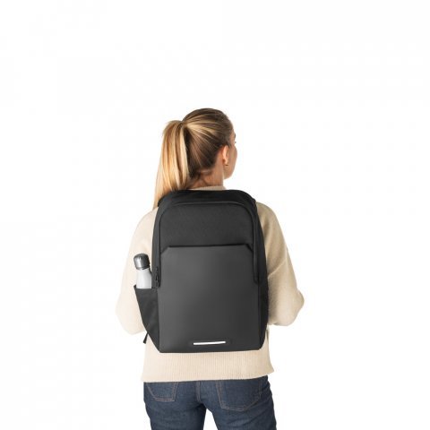 BELFAST. Mochila 2 en 1 con bolsa t&eacute;rmica que se pueden usar juntas o por separado - Negro