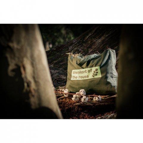 CAMDEN. Puuvillaa (50 %), kierr&auml;tetty&auml; puuvillaa (30 %) ja polyesteri&auml; (20 % rPET) sis&auml;lt&auml;v&auml; kassi (280 g/m&sup2;)