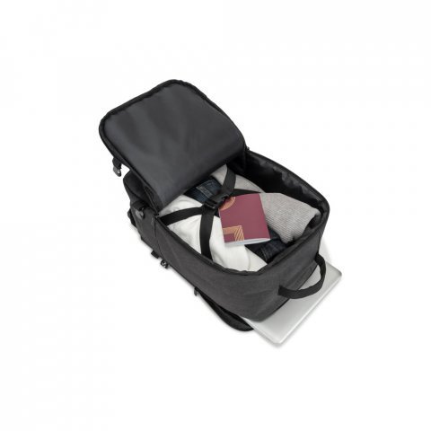 CIES. Rygs&aelig;k udviklet til at opfylde de m&aring;l, som de fleste flyselskaberne kr&aelig;ver, i 600D genanvendt polyester med h&oslash;j densitet - M&oslash;rkegr&aring;