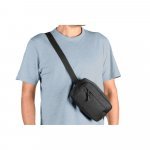 MYKONOS. Torbica oko struka od 600D recikliranog poliestera i postavom od 210D recikliranog poliestera - Crna