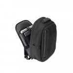 YANGON BPACK. Diebstahlsicherer Rucksack aus Twill mit wasserabweisender Beschichtung und recyceltem 600D-Polyester f&uuml;r Laptops 17.3" - Schwarz