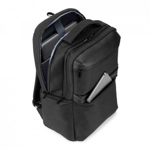 COPENHAGEN. Sac &agrave; dos en serg&eacute; recycl&eacute; et d&eacute;perlant avec deux grandes poches avant 17.3" - Noir