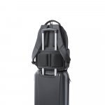 BOSTON. Vodotesn&yacute; batoh na notebook 17'' z 2Tone nylonu - Tmavo&scaron;ed&aacute;