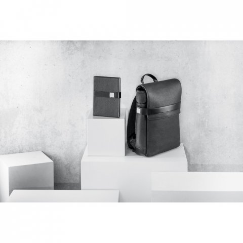 EMPIRE BACKPACK. Ryggs&auml;ck i polypropen f&ouml;r 14'' laptop