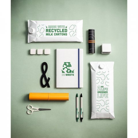 MILKY. Bloc-notes A5 avec couverture rigide en papier 100 % recycl&eacute;