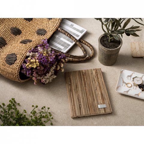 NERUDA. Notizbuch A5 mit Hardcover aus Naturstroh