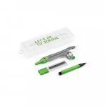 GEOM. Geometriskolesett i PP-etui - Lys gr&oslash;nn 