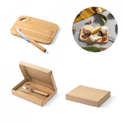 CAPPERO. Planche et couteaux &agrave; fromage