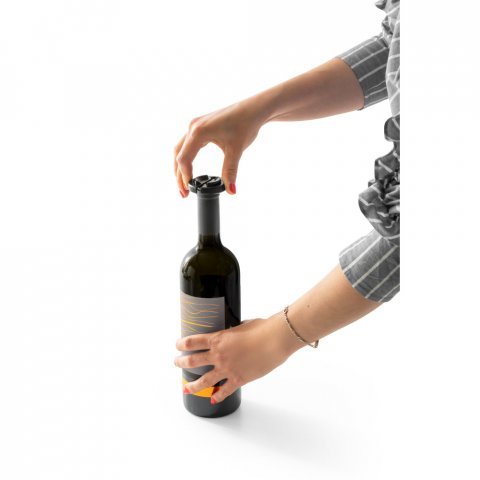 MERLOT. Електрически тирбушон - черно