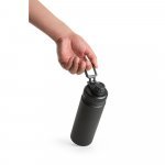 FEDERER. Trinkflasche aus 90% recyceltem Edelstahl 570 mL - Schwarz