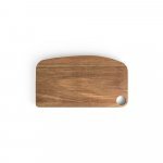 CAPER. Akasietreplate - M&oslash;rk naturell 