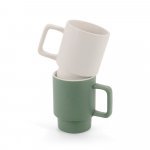 KUERTEN. Keramisk krus med mat finish, 330 ml - Milit&aelig;rgr&oslash;n