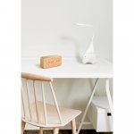 GRAHAME. Tragbare Schreibtischlampe mit Lautsprecher und 5 Stunden Akkulaufzeit aus Recyceltes ABS (100% rABS)