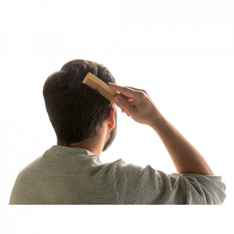ENOS. Peigne en bambou - Naturel