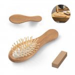 DERN. Spazzola per capelli in legno con denti in bamb&ugrave;