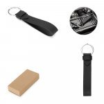 WATOE. Putasti privezak za ključeve sa prstenom