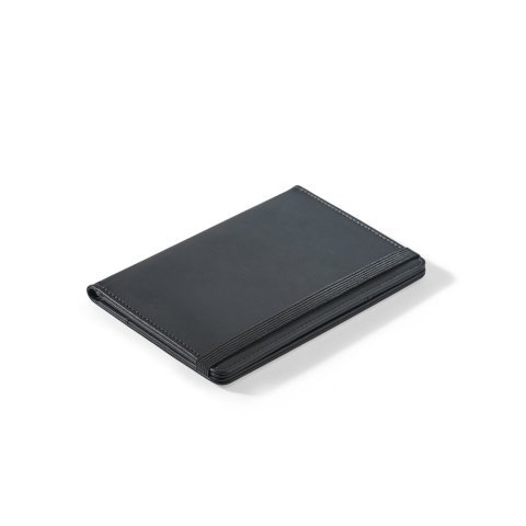 BRAM. Portapasaportes de PU con cierre el&aacute;stico y m&uacute;ltiples bolsillos - Negro