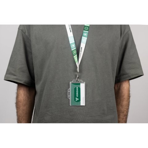 PRYM. Porta-cart&otilde;es em PP, com possibilidade de ser utilizado tanto na vertical como na horizontal - Transparente