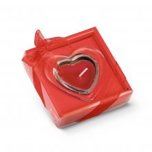 SWEET. Sv&iacute;čka ve tvaru srdce a skleněn&yacute; podstavec