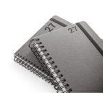 SIMMEL A5. Agenda A5, con anillas, de cuero (58% reciclado)