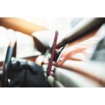 PLANCK. Държач за телефон за кола