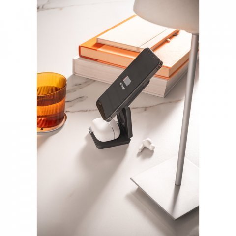 BROGLIE. Super rychl&aacute; 15W magnetick&aacute; bezdr&aacute;tov&aacute; nab&iacute;ječka 4v1 ve recyklovan&eacute;ho ABS (100% rABS)