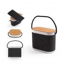 GUETTA. 5W draagbare luidspreker met supersnelle 15W draadloos oplader en 2 uur batterijduur gemaakt van bamboe en gerecycled PET (100% rPET)