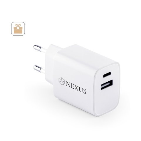 WEGENER. Adapter za napajanje sa USB-A portom 18W i USB-C 20W u recyklovan&eacute;ho ABS (100% rABS)