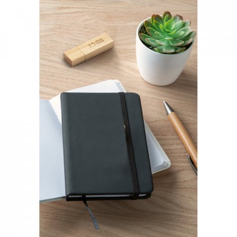 VENTER 8GB. Pamięć USB o pojemności 8 GB wykonana z bambusa