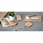 KOHN. Захранваща батерия 5000 mAh от бамбук