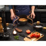 VESPER. Престилка от 100% памучно платно (300 гр/м&sup2;) с метални детайли